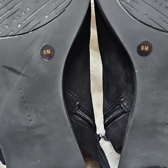 Alex Marie Black Peep Toe/Heel Sandal Booties size 9‎ - Picture 8 of 8